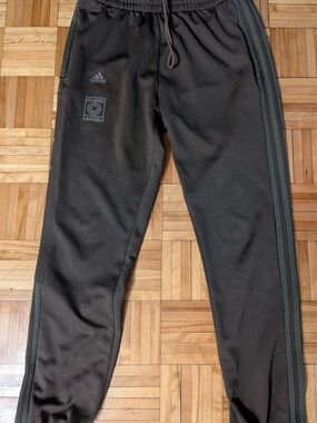 Adidas Yeezy Calabasas Track Pants Men's Medium Gray Joggers